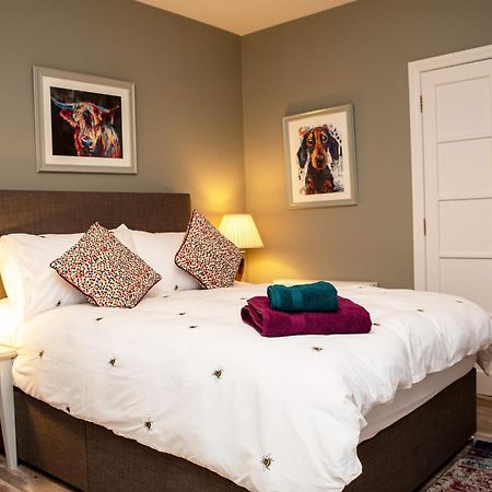 The Veterinary @ Kildare Village Extérieur photo