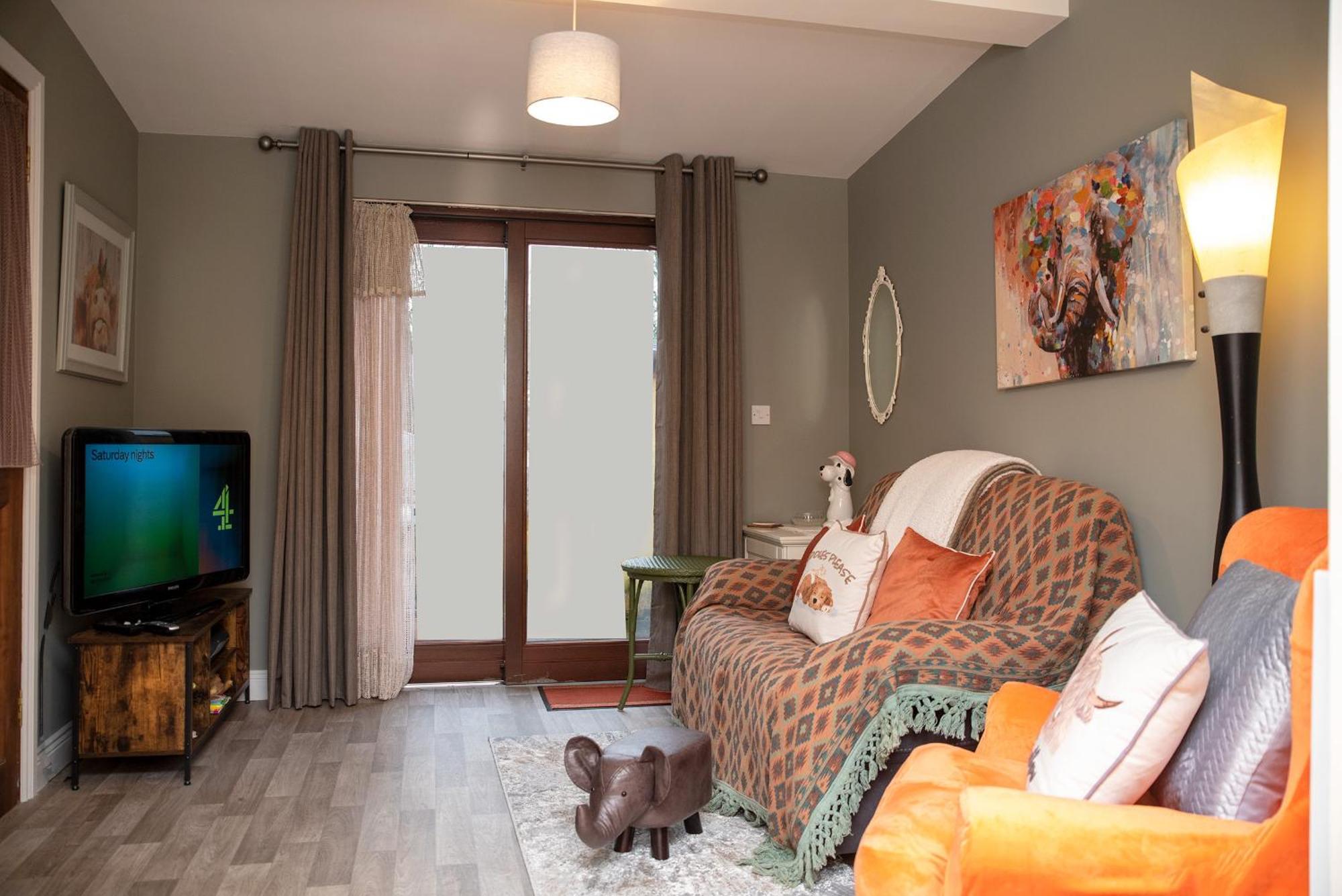 The Veterinary @ Kildare Village Extérieur photo